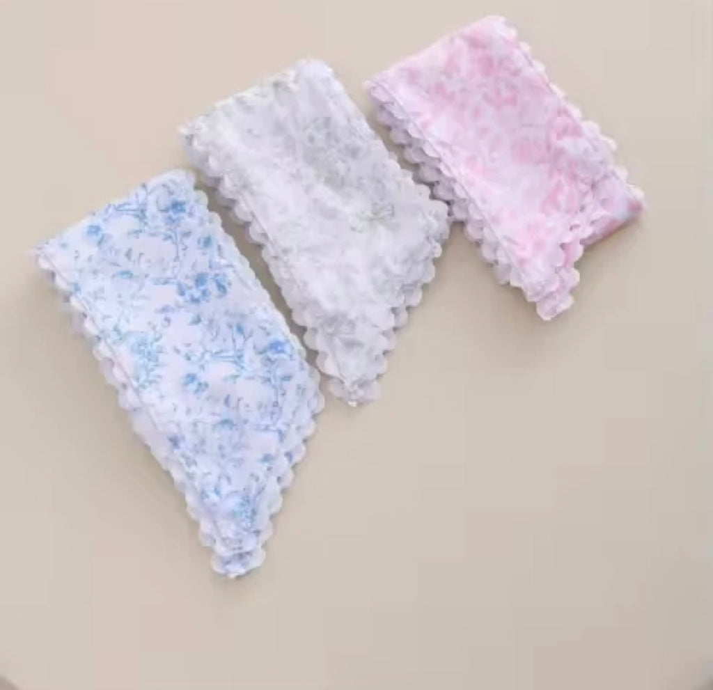 Toile Wreath Sashes